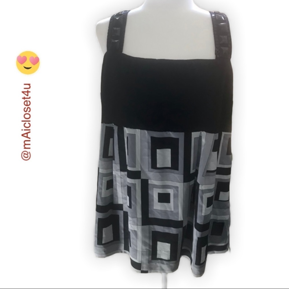 🥳🎈Venezia Women’s Sleeveless Blouse